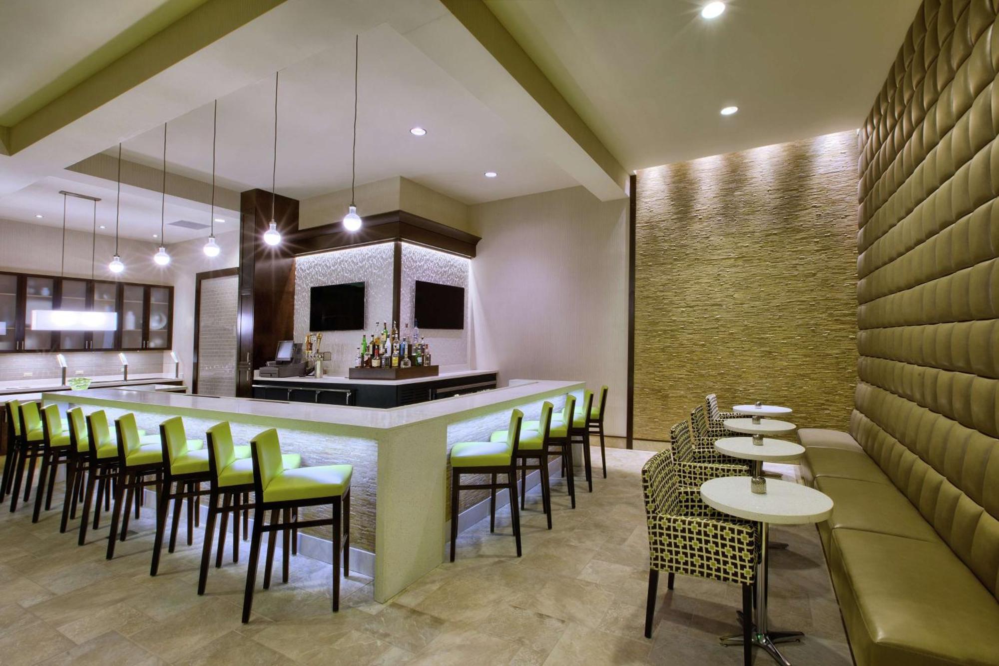 Hilton Garden Inn Raleigh Cary Kültér fotó