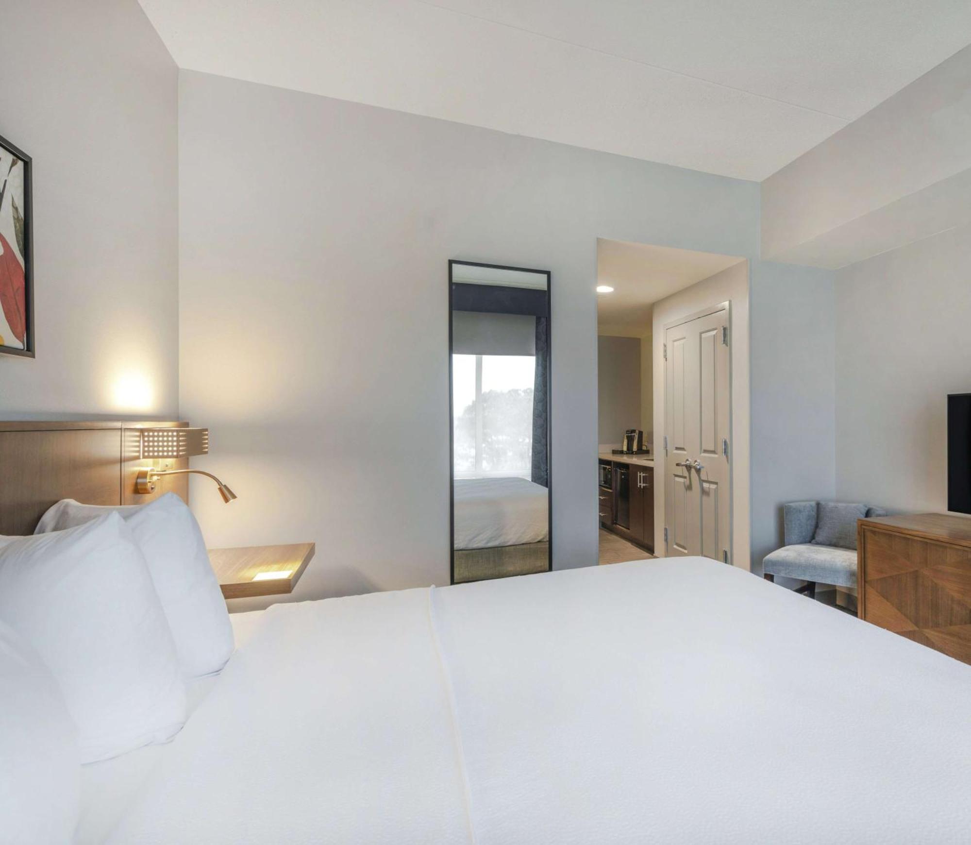 Hilton Garden Inn Raleigh Cary Kültér fotó