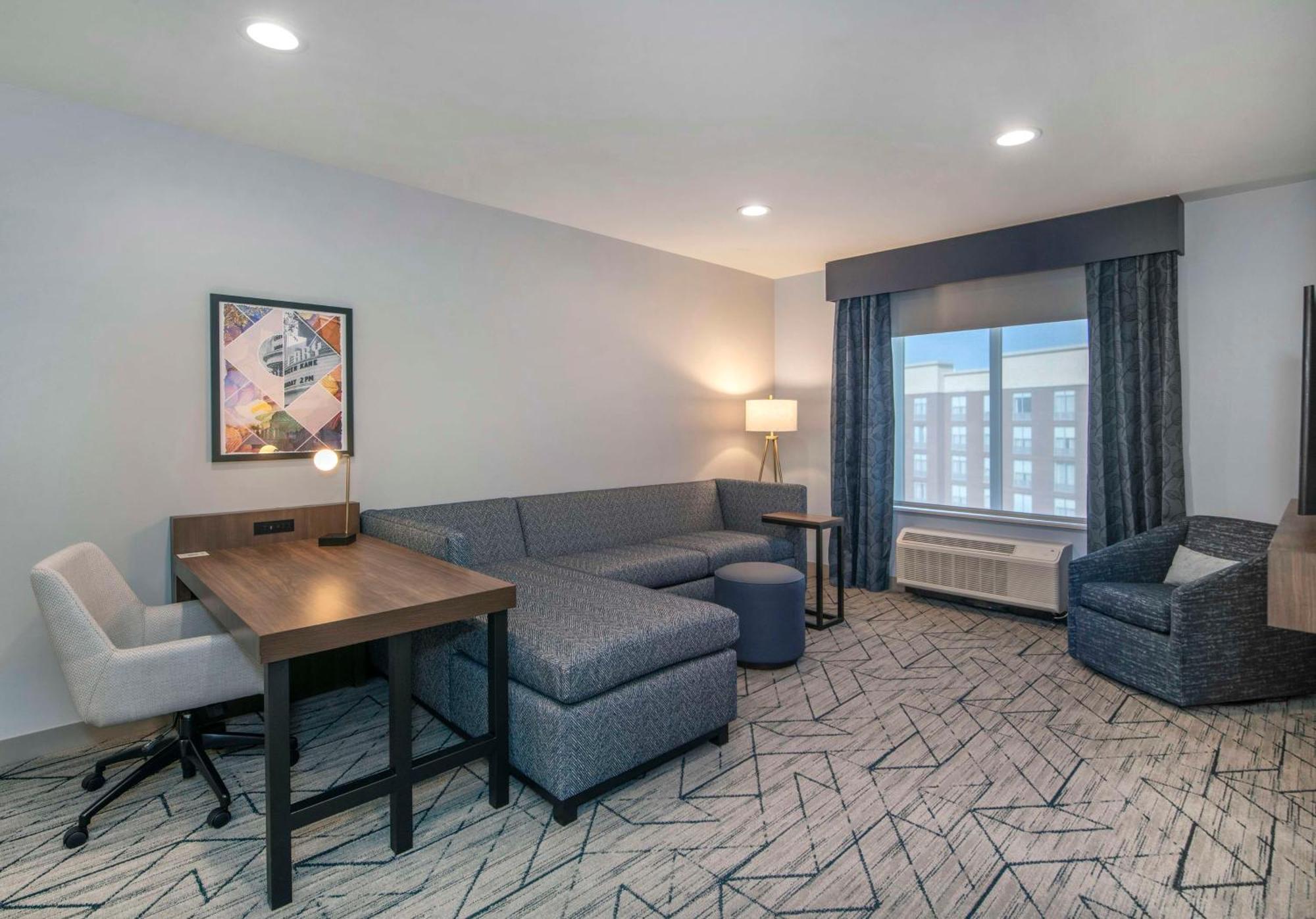 Hilton Garden Inn Raleigh Cary Kültér fotó